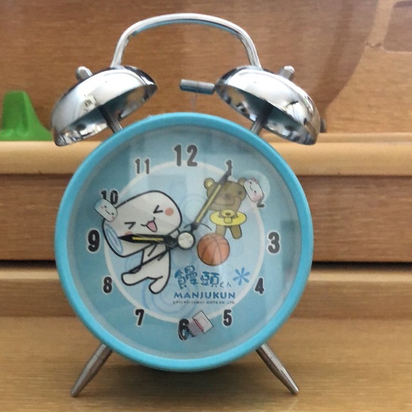 Sanrio Alarm clock - Picture 2 of 3